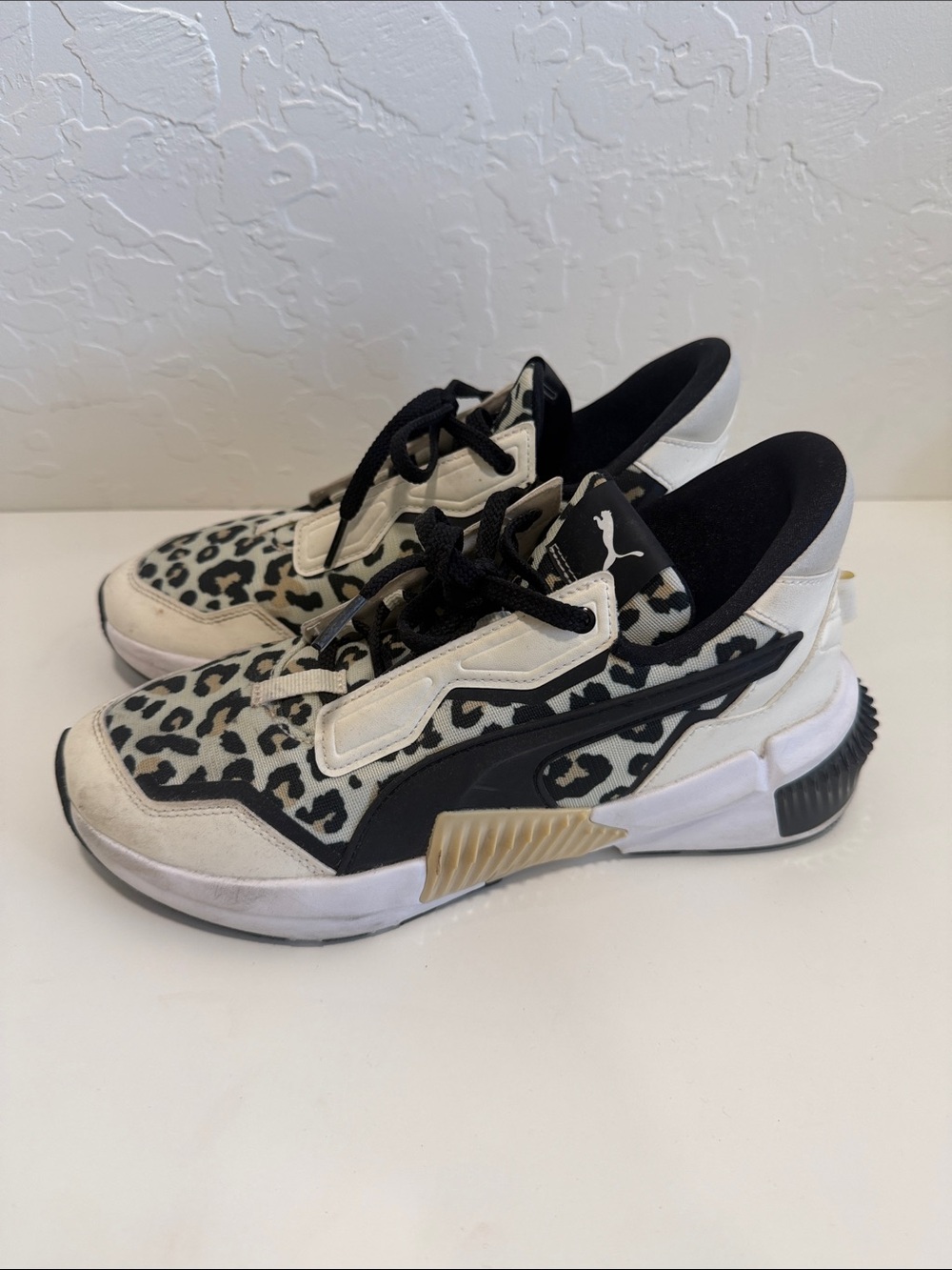 Puma Leopard-Pattern Low-Top Sneakers in White, Black & Tan